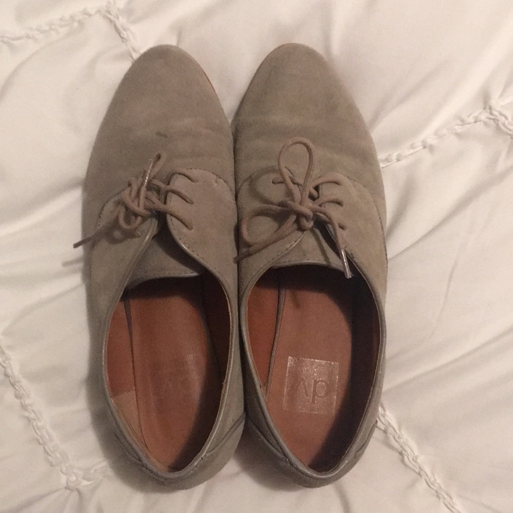 DV Oxfords